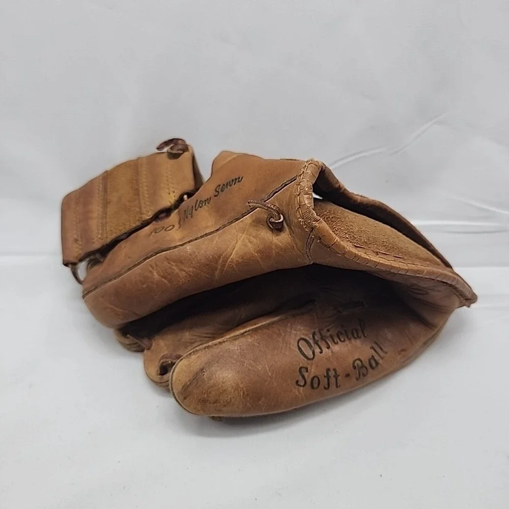 Vintage Rawlings DW15 Official‎ Softball Glove LHT